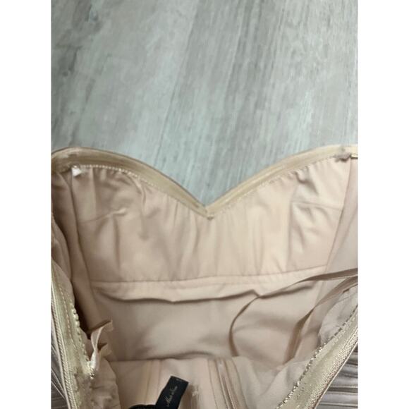 BCBGMaxAzria Strapless Beige Midi Dress - Picture 6 of 12